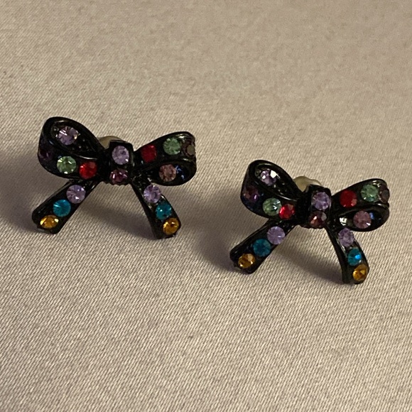 NWOT - VIDA Vintage Black Bow Crystal Pendant, Mesh Chain & Matching Earrings - Picture 13 of 14